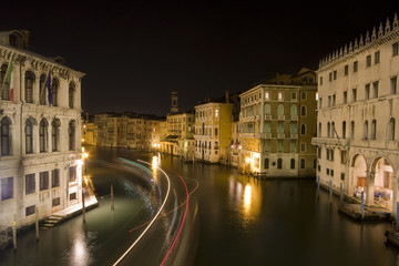 Scie di luce