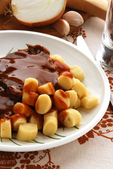 Pastizzada con gnocchi di patate