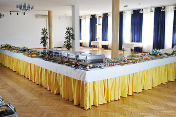 buffet food