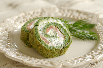 Fresh spinach rolls