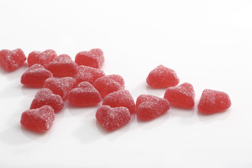 siebzehn rosa Geleeherzen