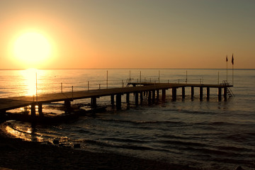Fototapeta na wymiar Pier during sunset