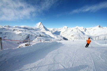 Skiing at Matterhorn
