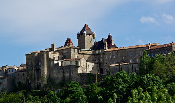 Ch&acirc;teau d'Aubenas