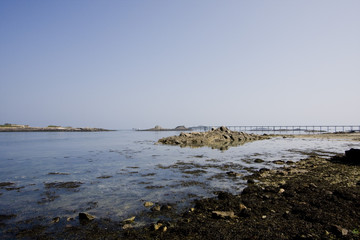 Fototapeta na wymiar a part of coastline in roscoff, brittany