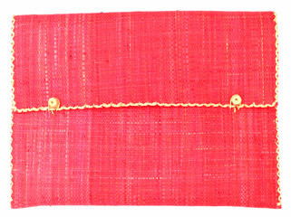 pochette rouge en fibres v&eacute;g&eacute;tales