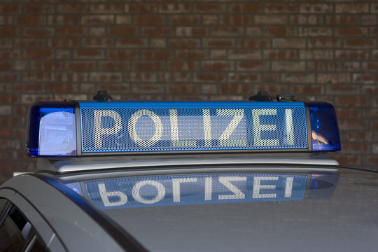 6 Best Polizeizeichen Images Stock Photos Vectors Adobe Stock