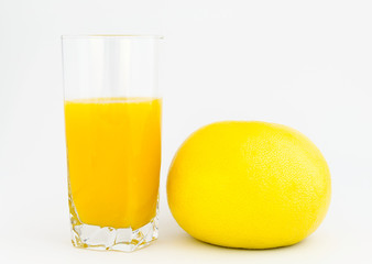 Citrus and a glass of juice