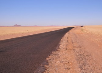 Fototapeta na wymiar Trasa i Namibia