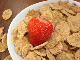 Erdbeere, Cornflakes