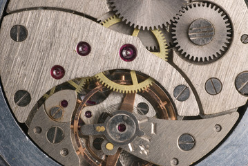 mechanism of analog hours