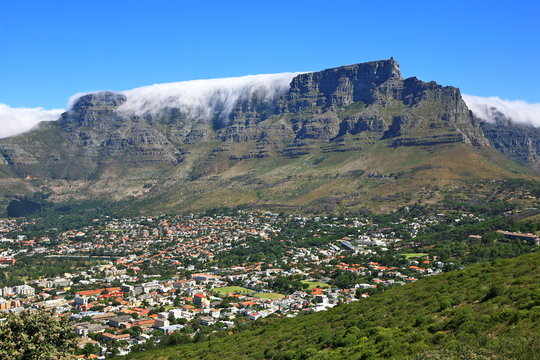 Tafelberg &uuml;ber Kapstadt