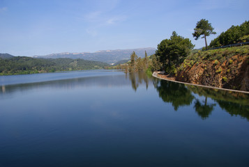 PANTANO AL LIMITE DE SU CAPACIDAD