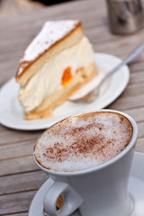 Mandarinen Torte mit Cappuccino