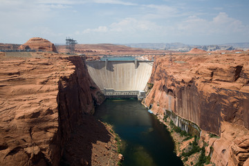 Glen Canyon Staudamm lbei der Stadt Page, Arizona