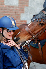 Milano, polizia a cavallo
