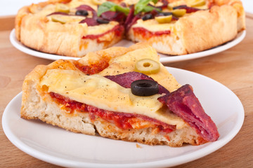pepperoni pizza slice