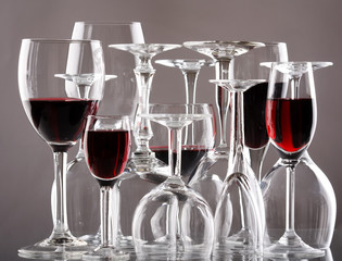 .Wine glasses..