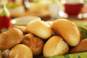 Fr&uuml;hst&uuml;ck mit Br&ouml;tchen