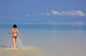 baignade dans le lagon