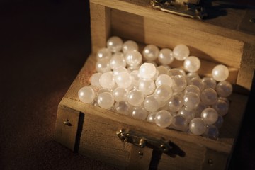 Pearls in a wooden box