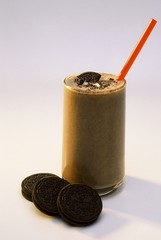 Chocolate milk with cookies