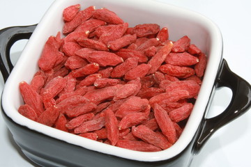 ramekin of goji berry