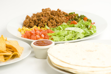 delicious fajitas beef lettuce tomato pepper corn