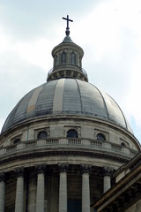 Fototapeta na wymiar Panthéon di Parigi - cupola