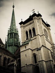 Fototapeta na wymiar Katedra Saint-Pierre w Genewie