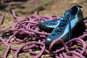 Climbing shoes and  cord