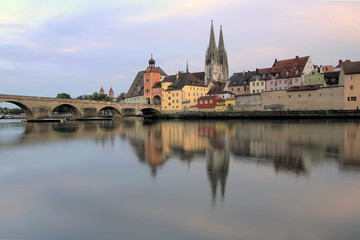 Regensburg und Dom als HDR