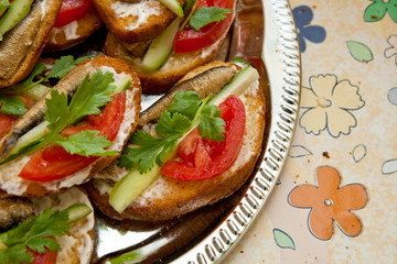 sandwich with fish and tomato