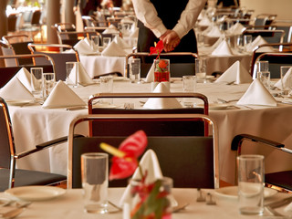 party dining table
