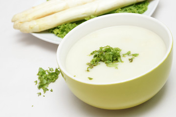 spargel creme suppe
