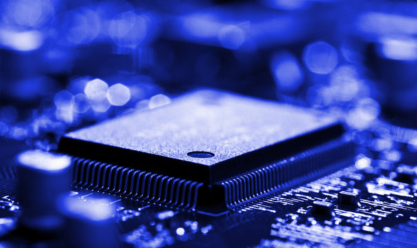 chip on circuit board with selective focus