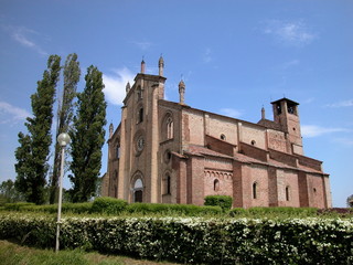 Fototapeta na wymiar Basilica San Bassiano, Italy