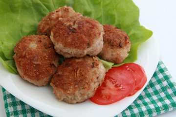 Ground meat fried in batter