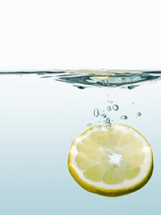 lemon in the water