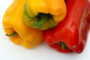 peperoni gialli e rossi