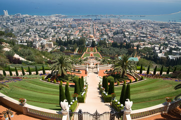 The temple of Bahai and beautiful view over Haifa