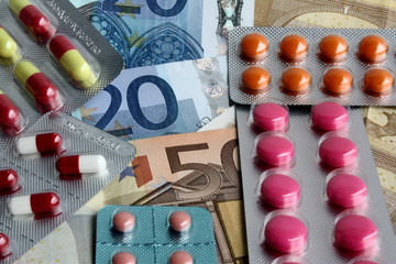 euros und medikamente / euros and medicine