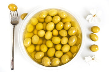 Marinaded green olives