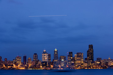 Naklejka premium Seattle Dusk Skyline