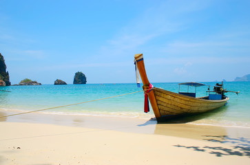 Naklejka na ściany i meble Thailand long boat in paradise