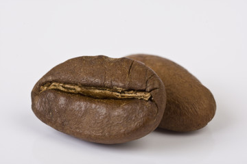 2 Coffee grains