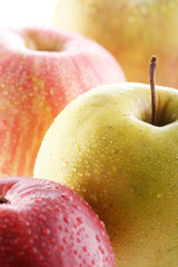 Fresh apples