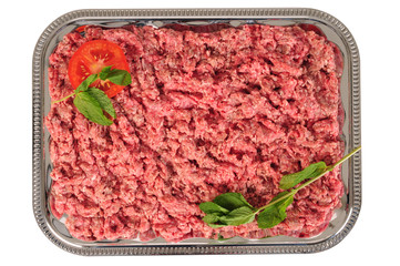 Minced meat in a tray.