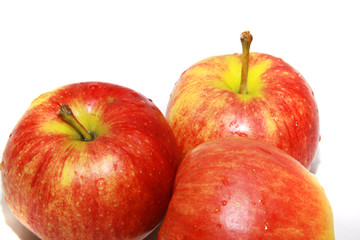 red bright apples