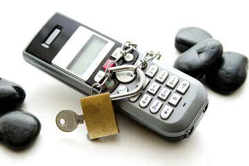 Handy an Kette